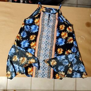 Derek heart brand, blouse small, printed 100%polyester, used like new